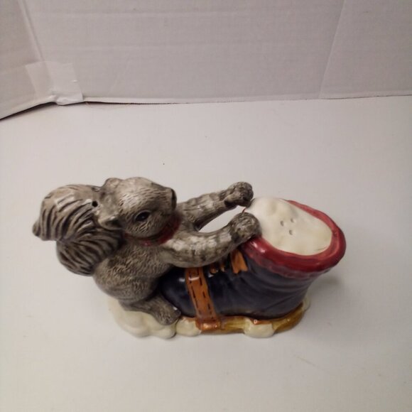 Squirrel Ice Skate Boot Salt Pepper Shakers Ceramic Chipped - Picture 3 of 16